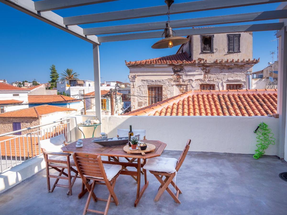 Апартаменты The Roof - Flat Sea View In Aegina Town Экстерьер фото